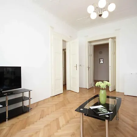 Exclusive Apartment *