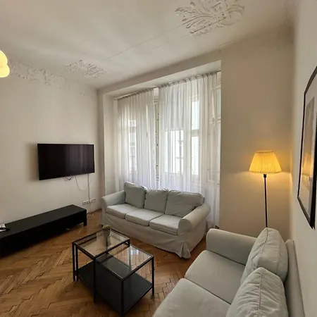 Exclusive * Prague
