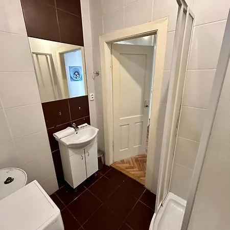 Exclusive Apartment *