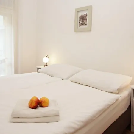 Exclusive Apartment *