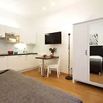 Exclusive Apartment *